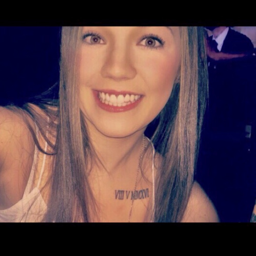 Meet your Posher, Hannah